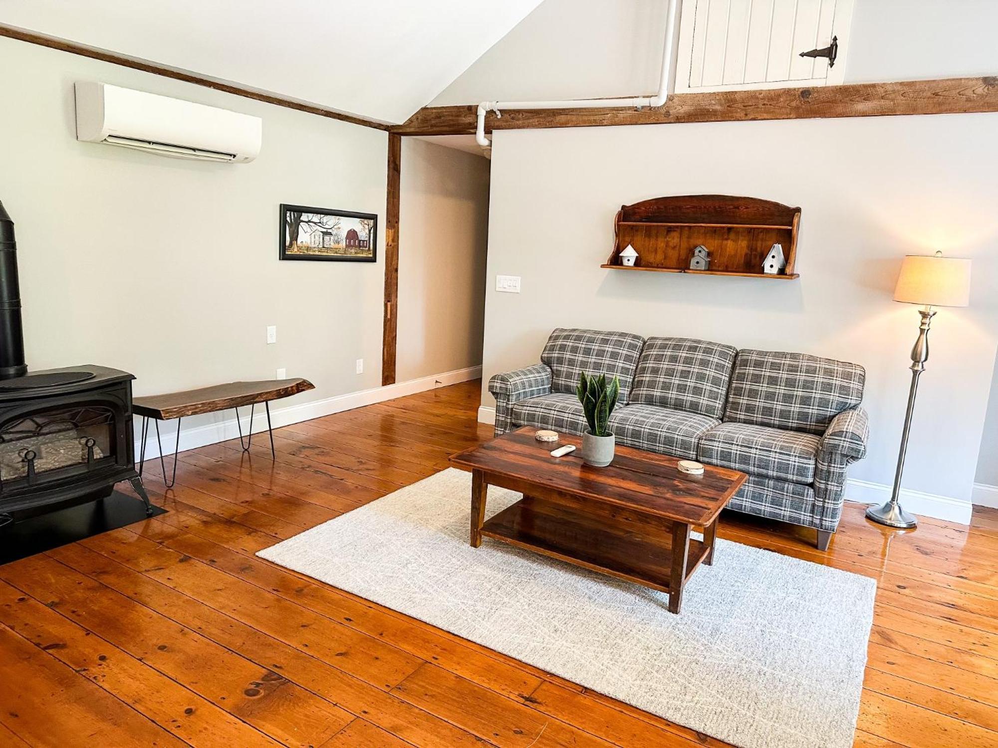 The Black Walnut Inn Amherst Exteriér fotografie