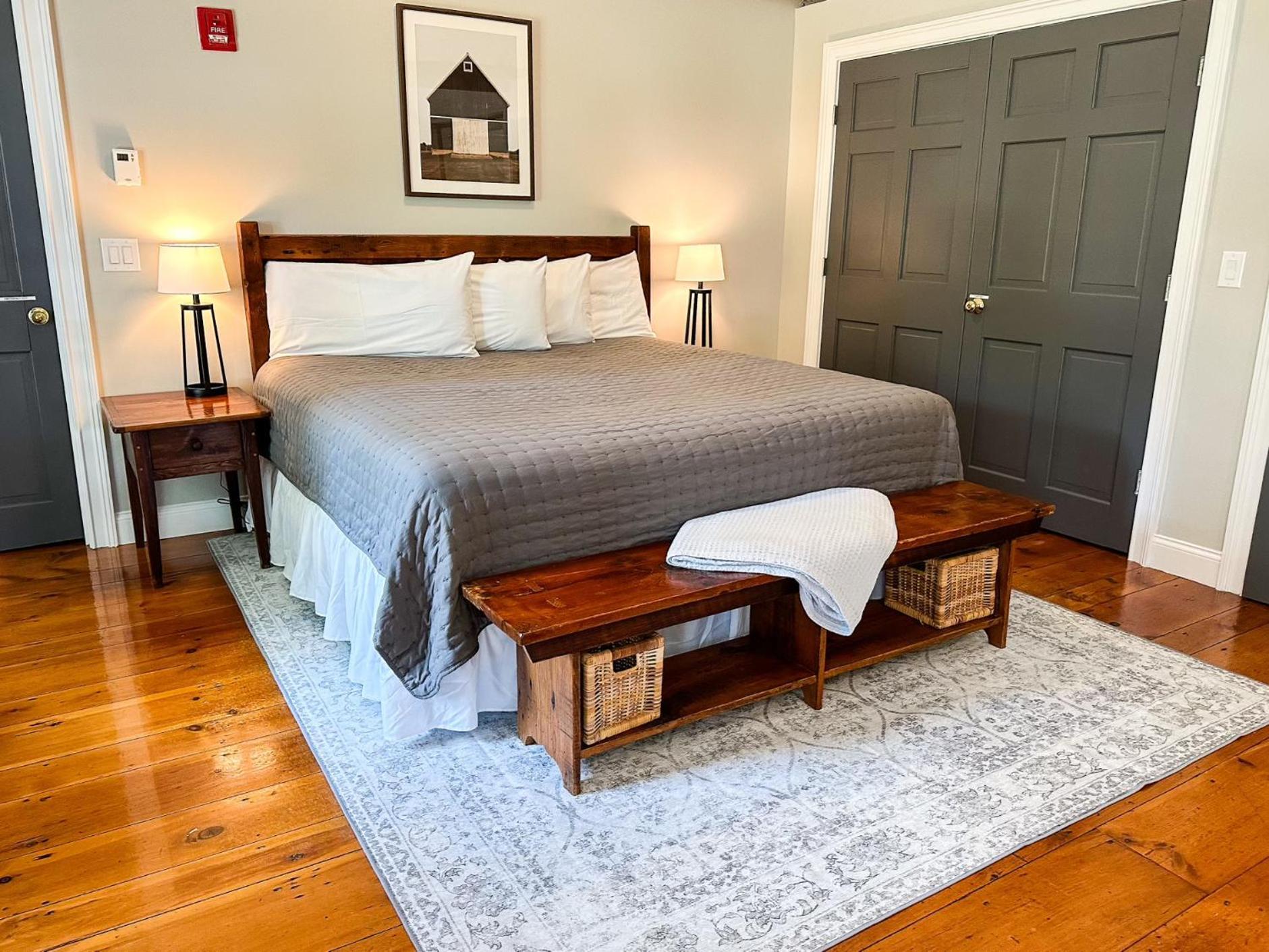 The Black Walnut Inn Amherst Exteriér fotografie